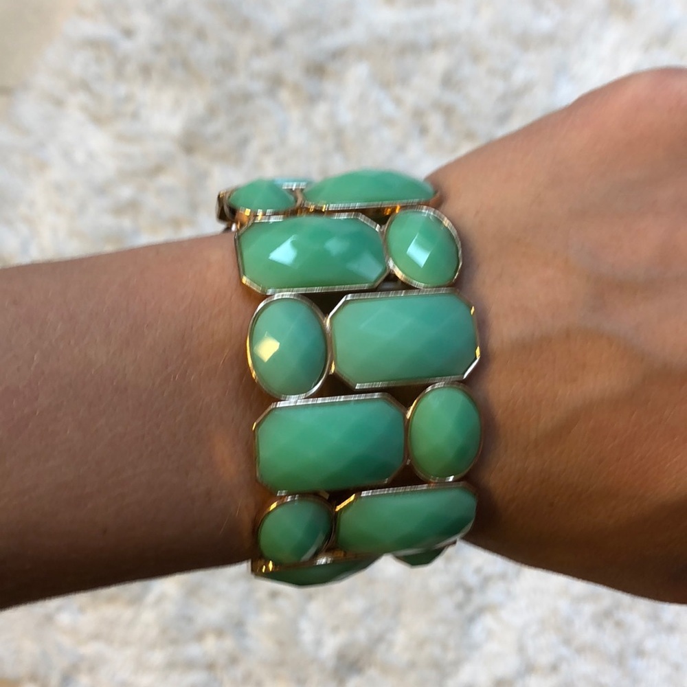 Francesca’s Light green bracelet